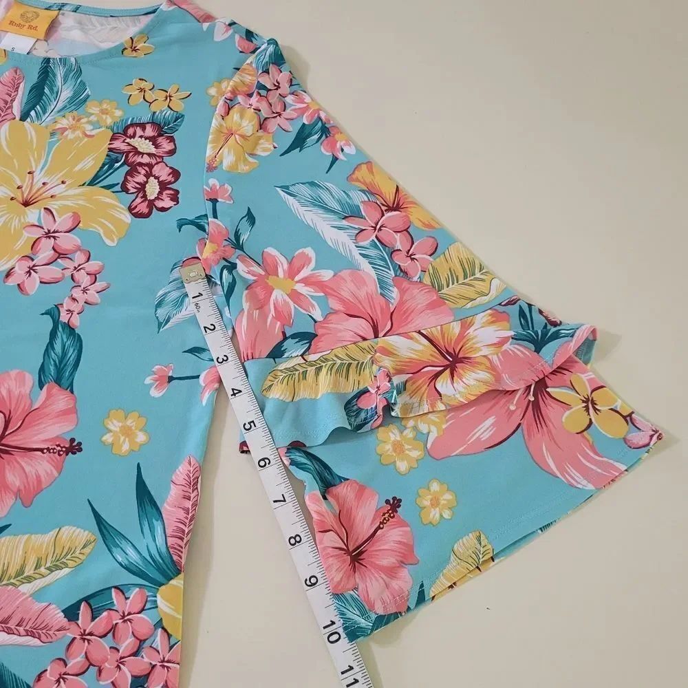 Ruby Rd. Women's Tropicali Floral Ruffled Bell Sleeve Top - Picture 7 of 13